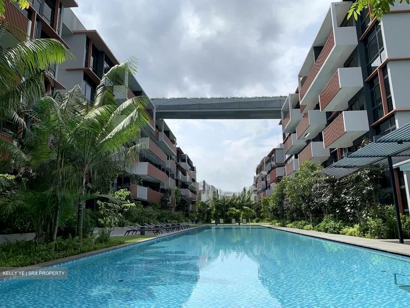 Royalgreen (D10), Condominium #562630311